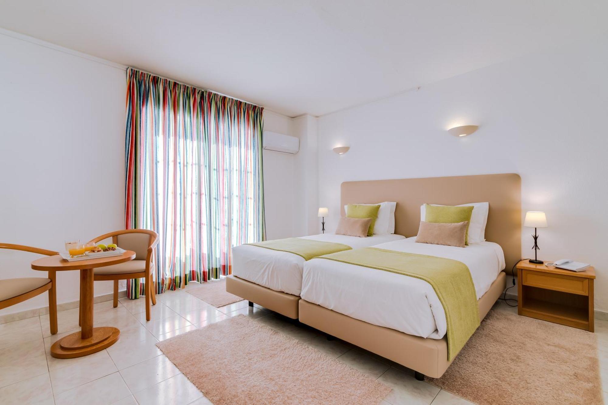 Monica Isabel Beach Club Албуфейра Номер фото