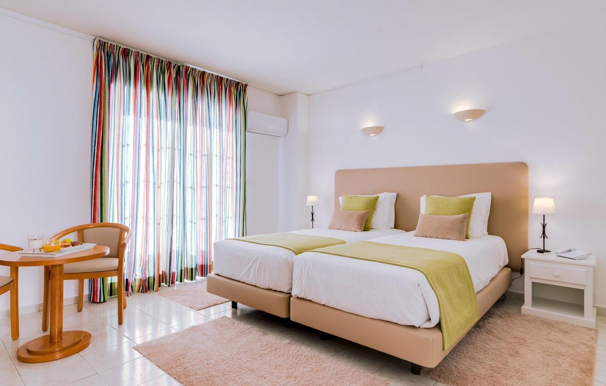 Monica Isabel Beach Club Албуфейра Номер фото